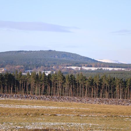 Corriemhor Beag Villa Cromdale Luaran gambar